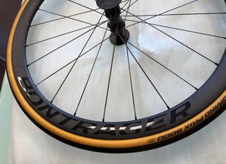Rueda Bontrager Aeolus Pro 37 Disc TLR Carbono
