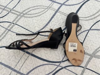 Sandalias piel nuevas