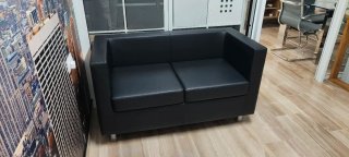 Sofá 2 plazas oficina recepción negro