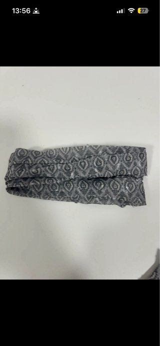 Top asimétrico con estampado