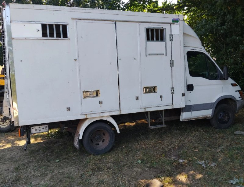 camion para caballos - foto 1