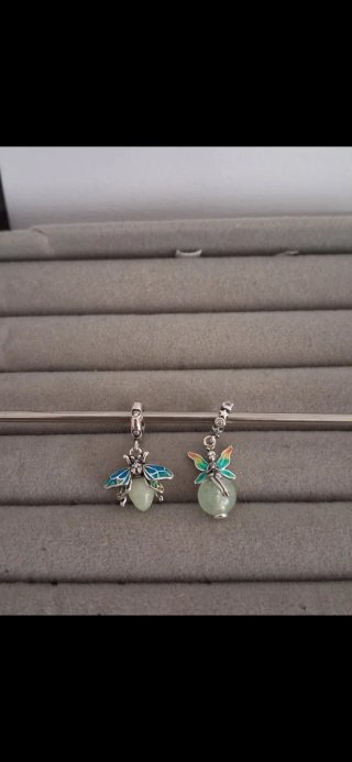 Charm Abeja  y Hada Plata Luminiscente