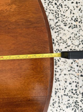 Mesa redonda de madera plegable