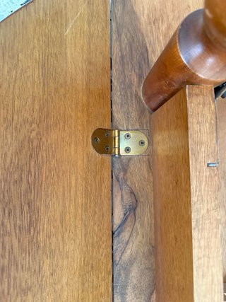 Mesa redonda de madera plegable