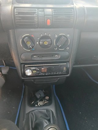 Opel Corsa 2000