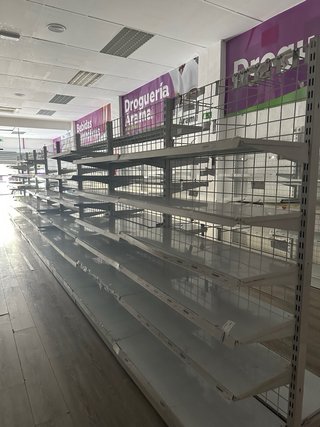 Estantería metálica