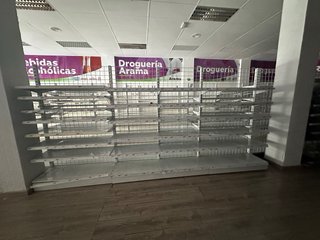 Estantería metálica