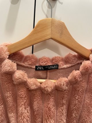 Jersey Zara pelo crop top rosa palo.