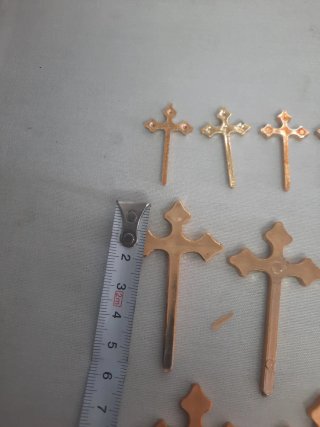 Atributos para imágenes religiosas de plástico