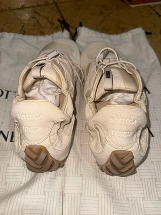 Bottega Veneta Sneakers Beige/Bianco