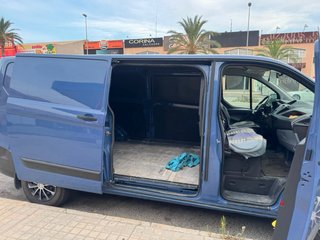 Ford Transit Custom en perfecto estado