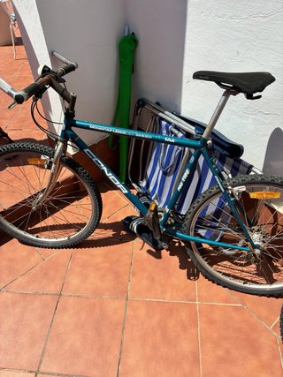 Bicicleta Conor Roja y Azul