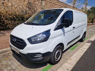 Ford Transit Custom LARGA 107CV CON ESTANTERIAS