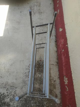 Zapatero extensible metal desde 62 cms a 120