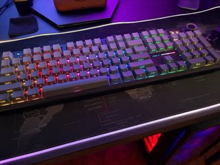 ASUS ROG G700 RTX 5060 Ti 16GB / Ultra 7 / 32GB