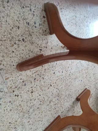 Mesa de comedor de cerezo macizo