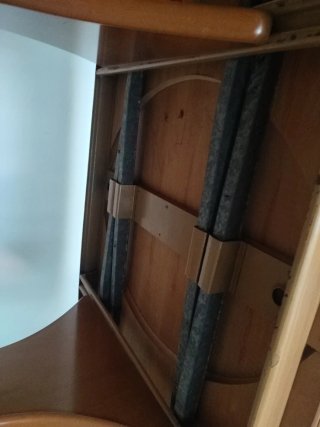 Mesa de comedor de cerezo macizo