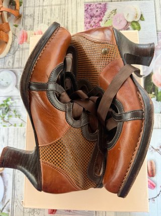 Botines Neosens Piel Marrón