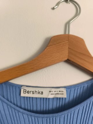 Vestido Bershka azul ajustado