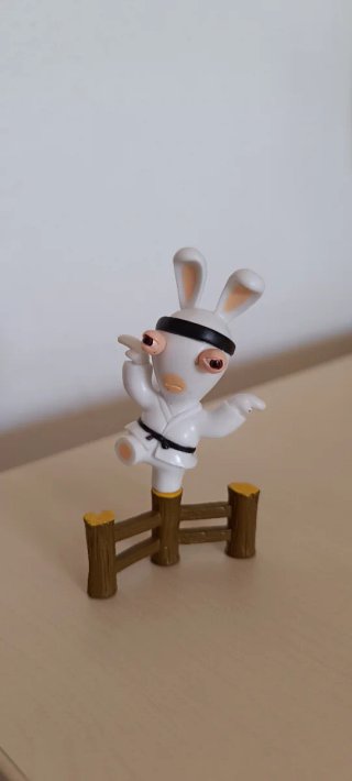 Figura Rabbids Invaden Los Deportes: Kárate