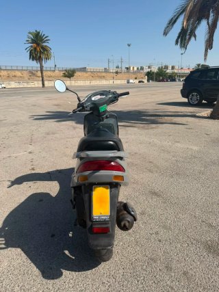 Moto Scooter 49cc 2T ITV hasta 2028