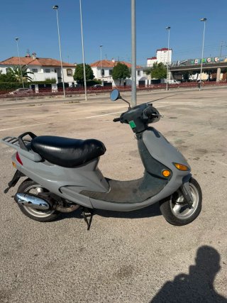 Moto Scooter 49cc 2T ITV hasta 2028
