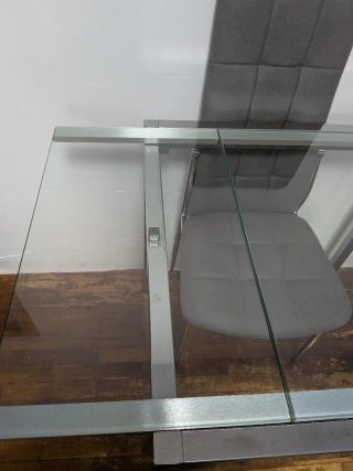 Mesa comedor cristal y metal extensible