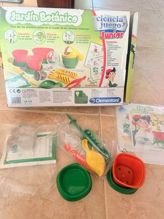 Juego Clementoni Jardín Botánico Junior