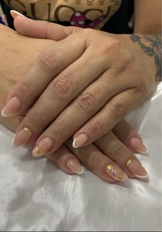 Manicura y uñas a domicilio en Murcia