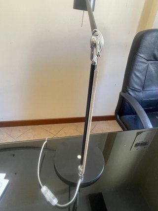 Lampada da tavolo vintage metallo