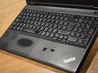 Lenovo ThinkPad W540 + Accesorios