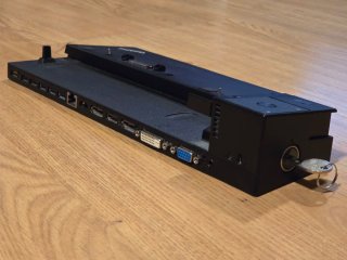 Lenovo ThinkPad W540 + Accesorios