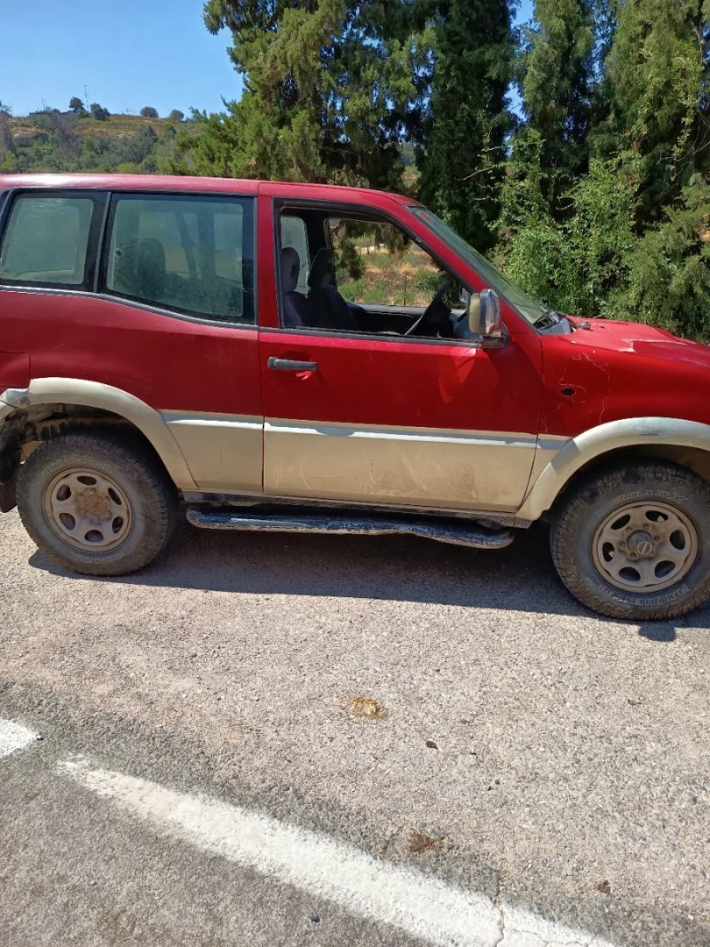 Nissan Terrano II 1994 - foto 1