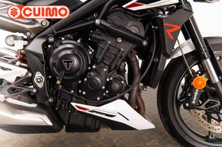 TRIUMPH STREET TRIPLE RS