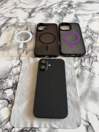 iPhone 16 128GB Negro/Morado