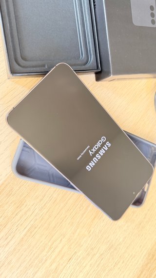 Samsung Galaxy S24 256GB Negro - Como nuevo