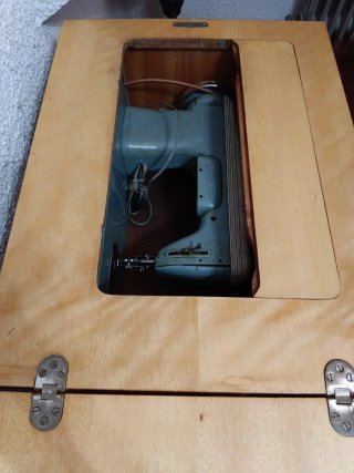 Máquina de coser Sigma.