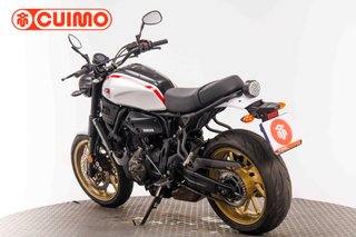 YAMAHA XSR 700 X TRIBUTE