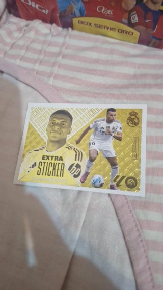 Cromo Extra Sticker Mbappé Real Madrid