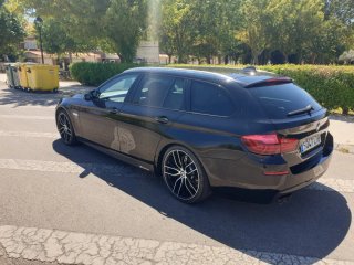 BMW Serie 5 2014- Volante a la derecha.