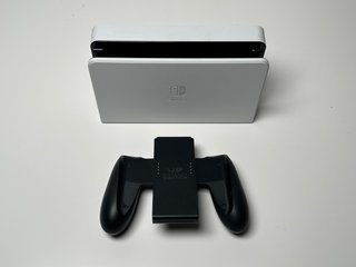 COMO NUEVA Nintendo Switch OLED +  20 Juegos