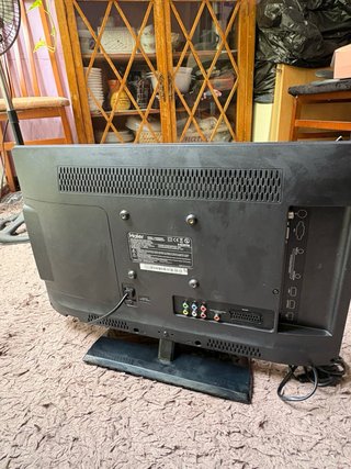 Televisor Haier Negro
