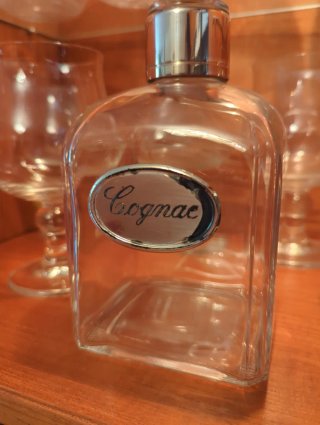 Botella de Cognac y 6 Copas de Cristal
