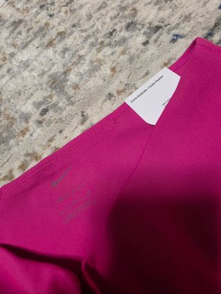 Mallas deportivas Nike fucsia