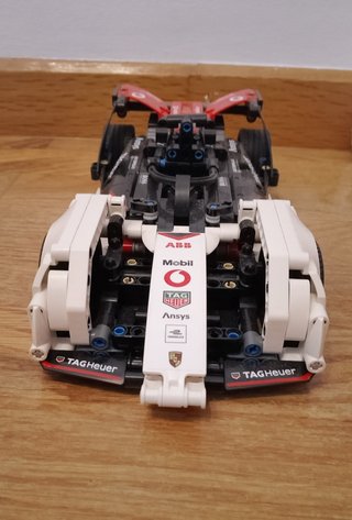 LEGO Technic Formula E Porsche 99X 42137