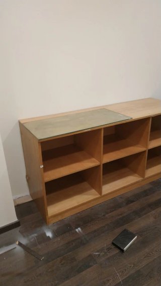 Estantería Melania madera y cristal