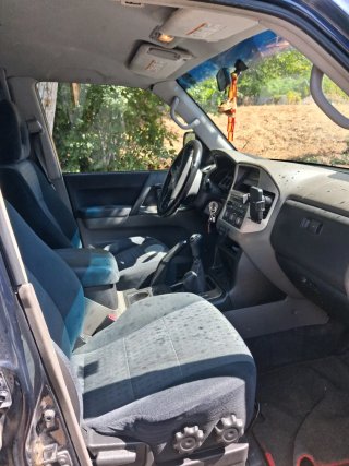 Mitsubishi Montero 2006