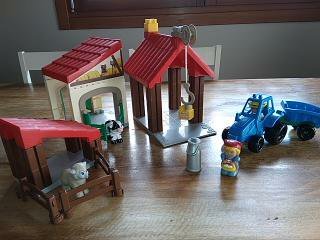 Granja infantil de construcción