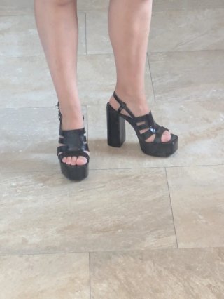 Tacones ZARA negros plataforma