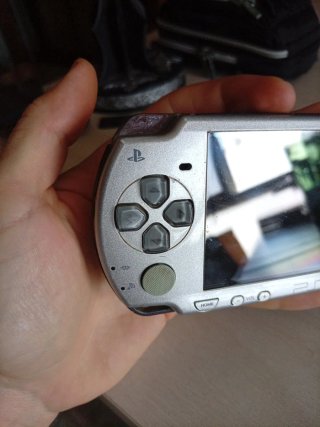 PSP Edición Final Fantasy Crisis Core